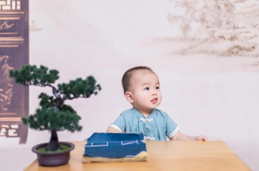 阿克苏宝宝喉咙长泡发烧